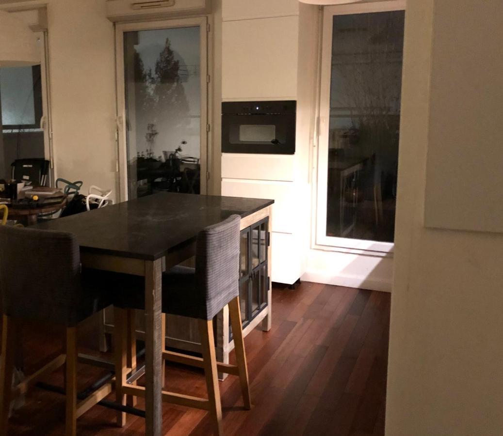 Bel Appartement Avec Terrasse Pantin Exteriör bild